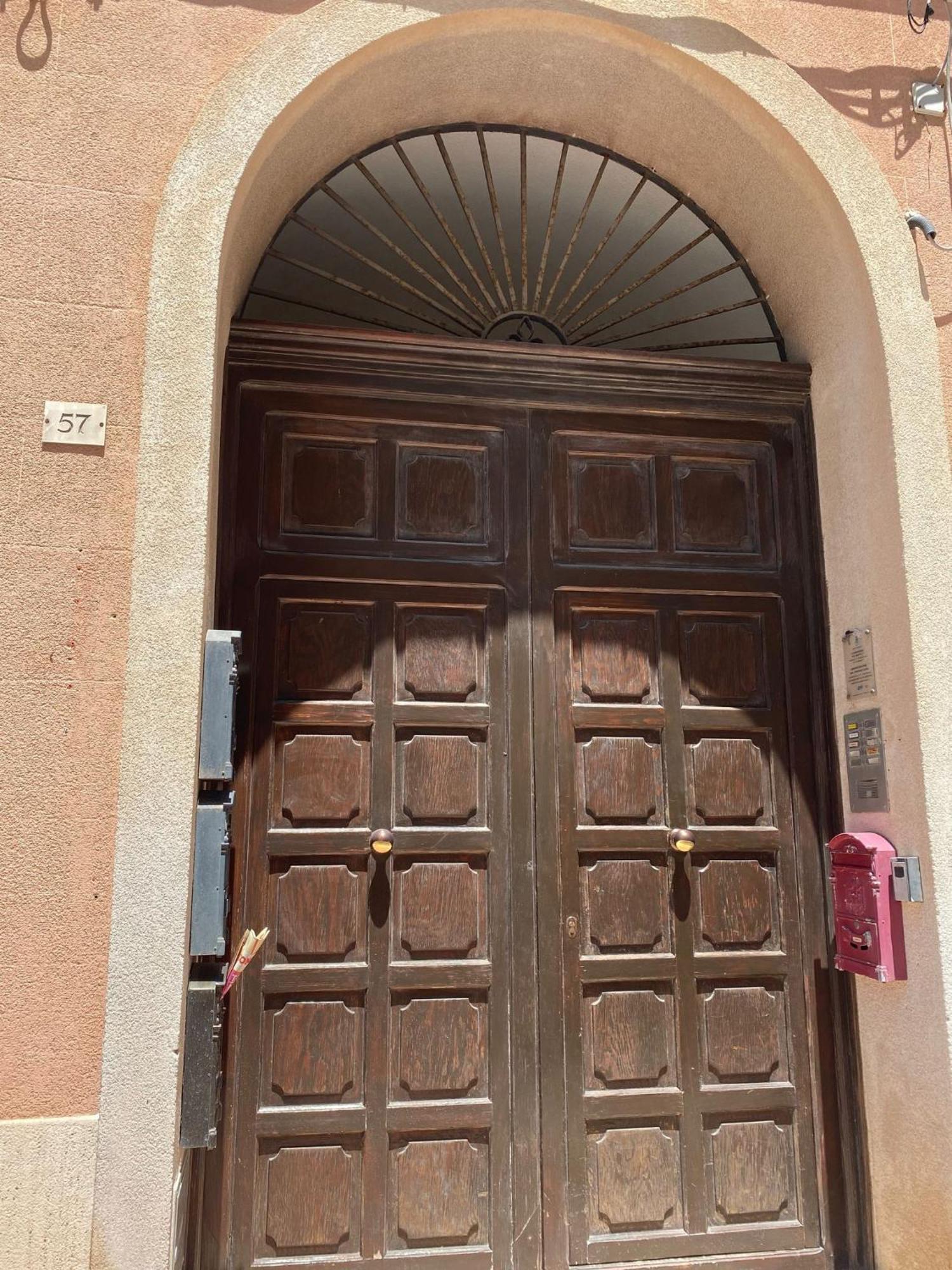 Casa Vacanze Via Roma 57 Marsala Bagian luar foto